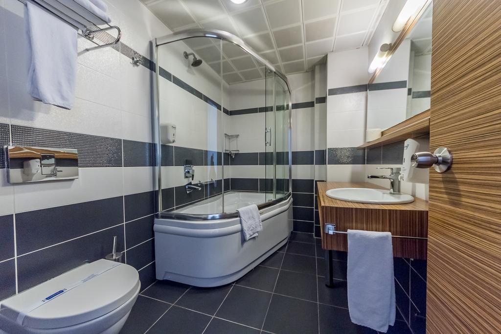 Hotel Almina Park Duzce Zewnętrze zdjęcie